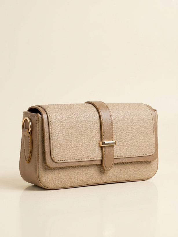 Classic Shoulder Bag with Magnetic Closure - Adjustable Strap